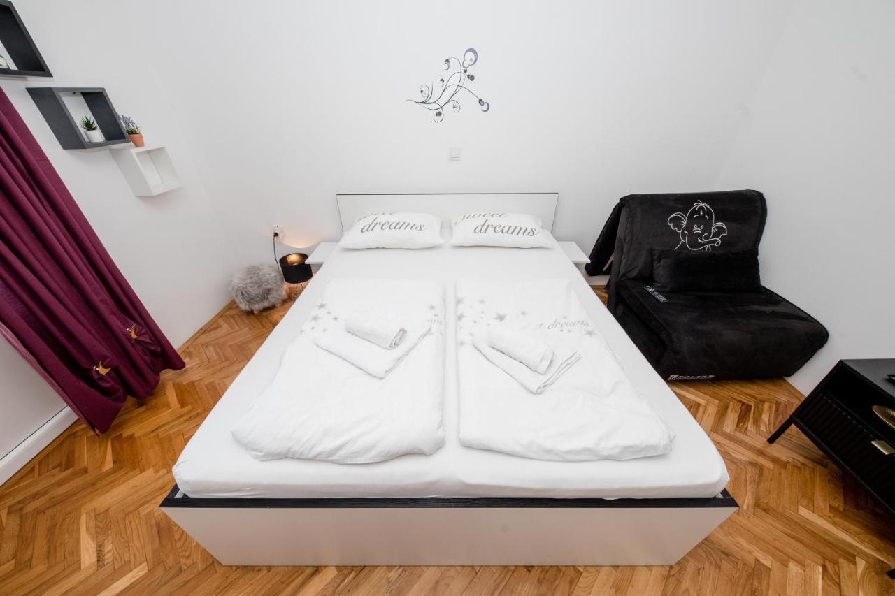Apartmani Ana & Milo Лопар Экстерьер фото